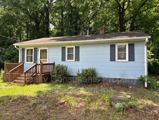 Building Photo - 4403 Edgemore Rd
