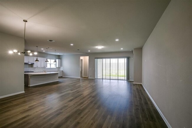 Building Photo - 128 Ridgeview Ct