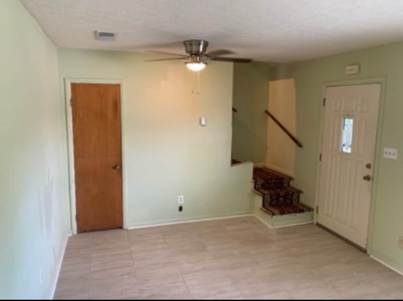 Building Photo - 1703 Ridge St