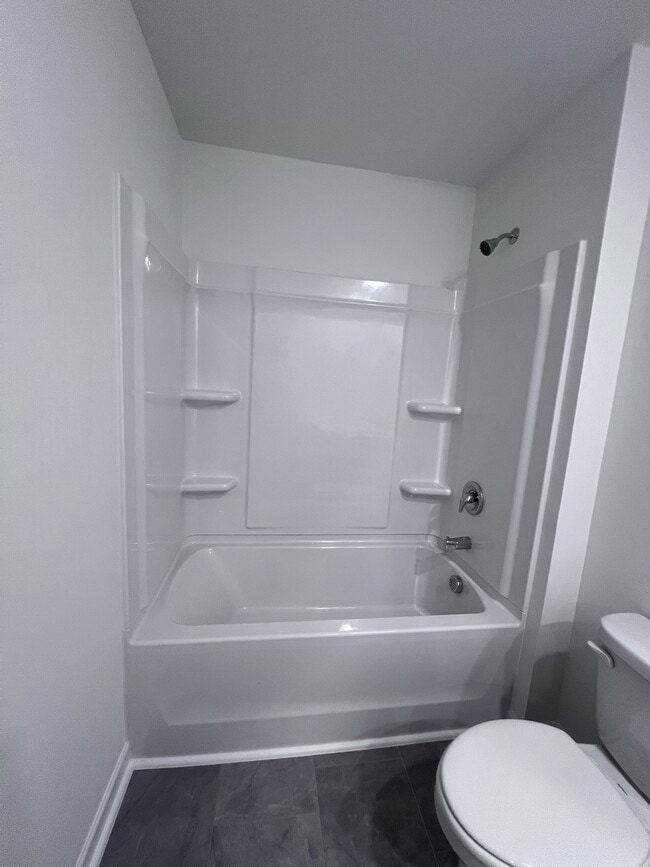 Building Photo - 6092 Knickerbocker Street