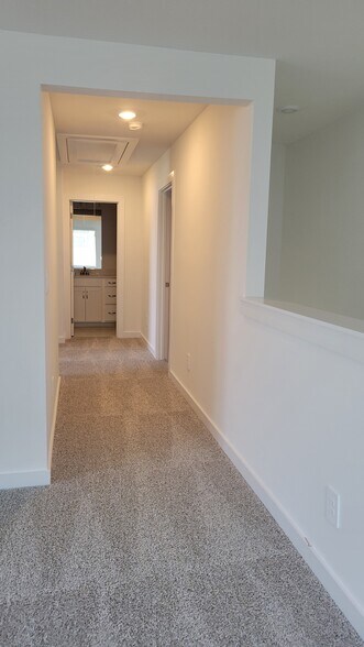 Building Photo - 1344 Beasley Blvd