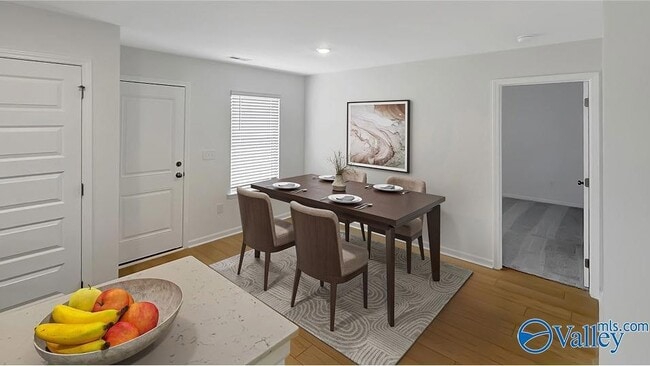 Building Photo - 22655 Dashwood Ln