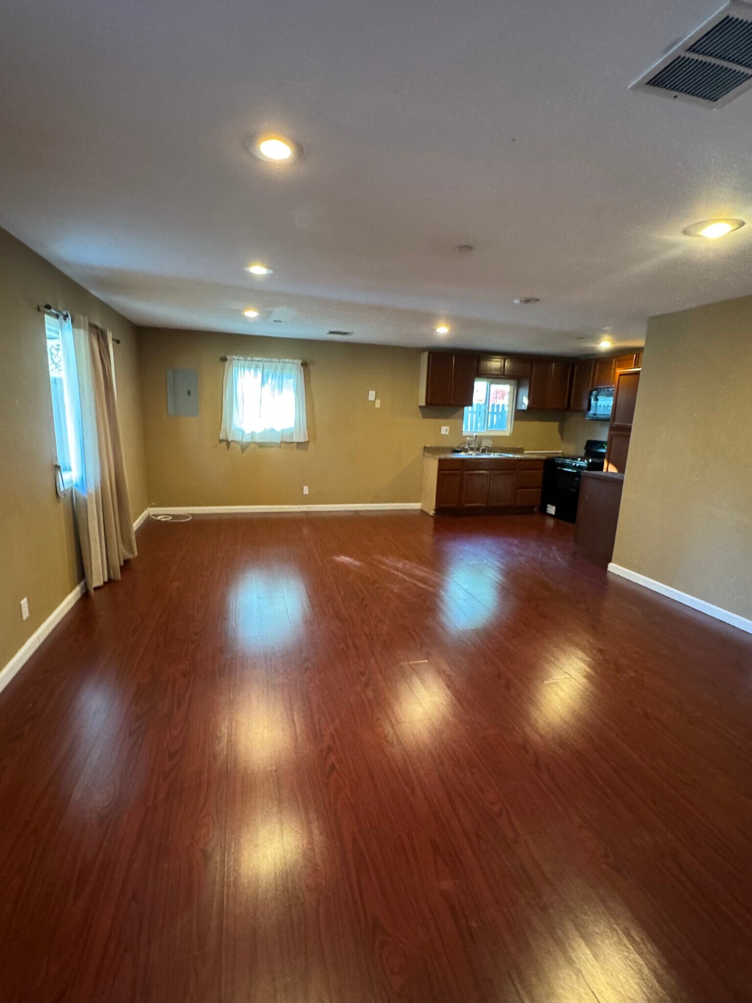 Building Photo - 18401 Arminta St