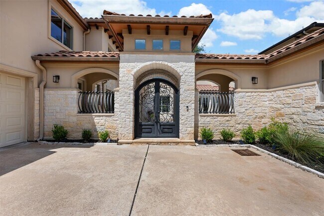 Building Photo - 64 Tiburon Dr