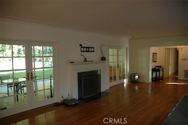 Building Photo - 123 N Glenroy Ave