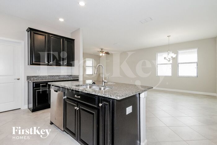 Building Photo - 13244 Satin Lily Dr