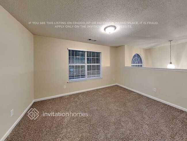 Building Photo - 7062 Cavender Dr SW