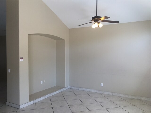 Building Photo - 3531 N 105th Ln