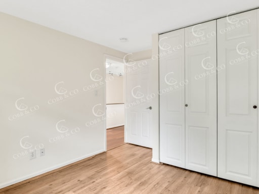 Building Photo - 3 Bedroom Townhome in Richmond – $2,195/mo