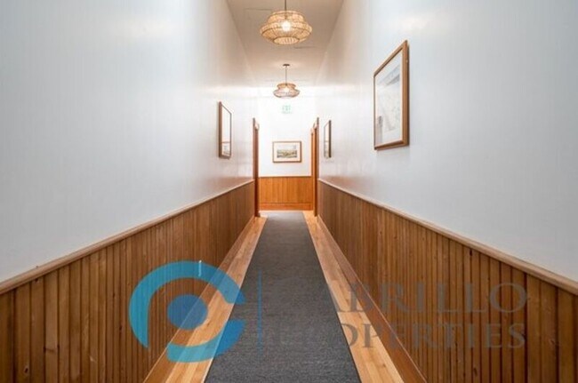 Building Photo - 1499 J St
