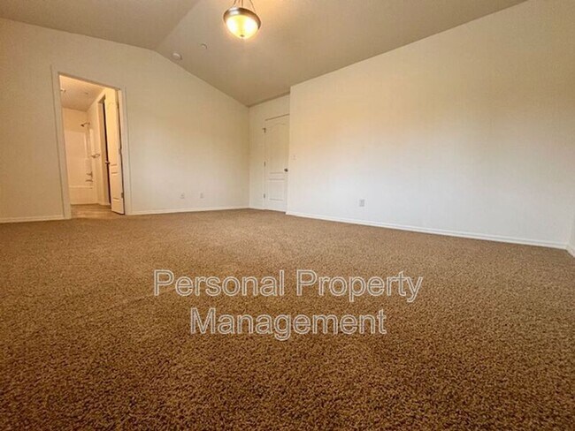 Building Photo - 3371 NW 47th Dr