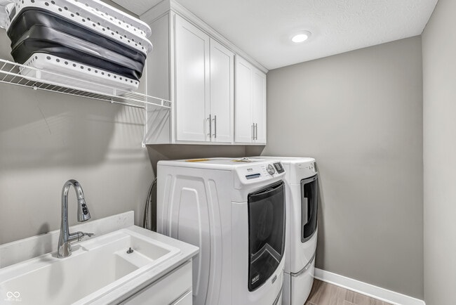 Building Photo - 8244 Bostic Dr