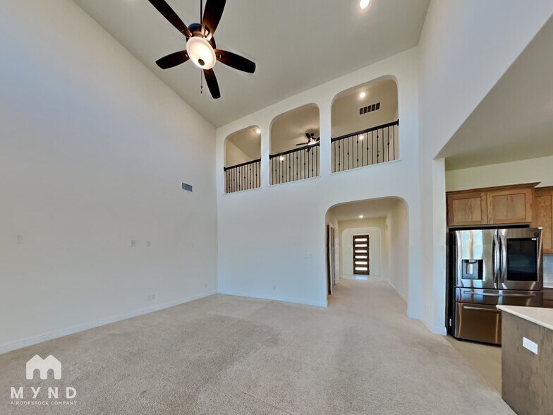Building Photo - 12108 Buffalo Hills Dr