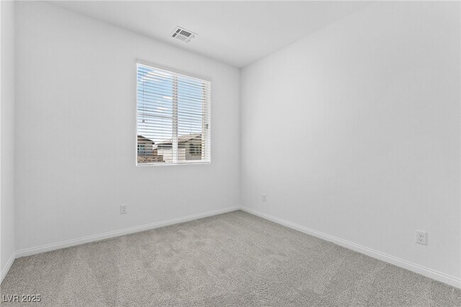 Building Photo - 966 Ferodale Ave