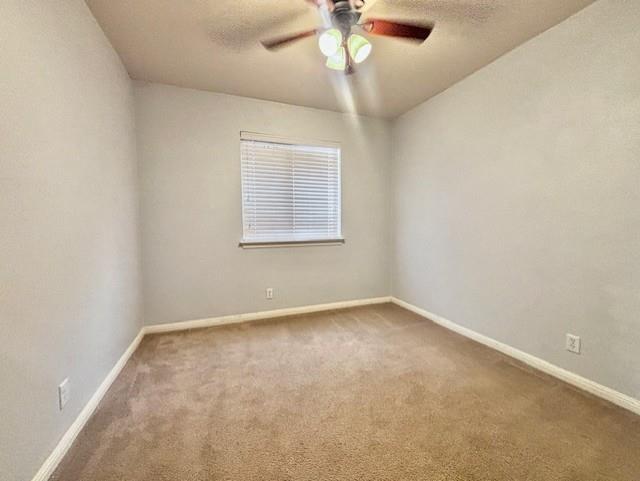 Building Photo - 307 Green Slope Ln