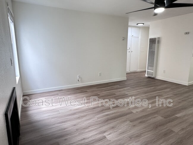 Building Photo - 3539 Roosevelt St