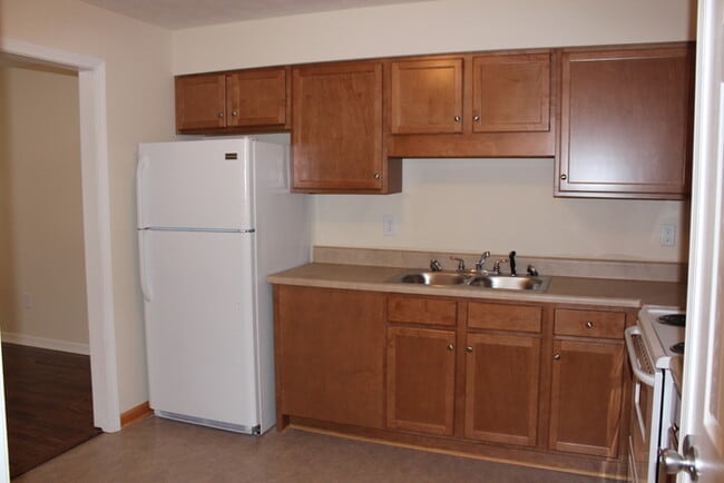Building Photo - 2 Bedroom/2 Bathroom Condo!