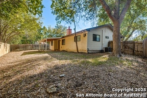 Building Photo - 14210 Light Bend