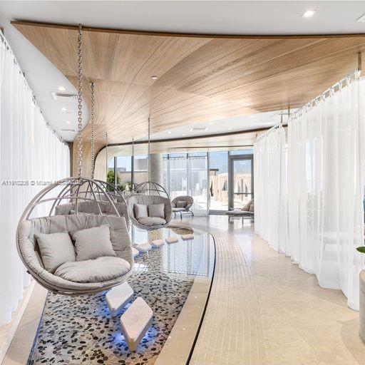 Building Photo - 1000 Brickell Plaza