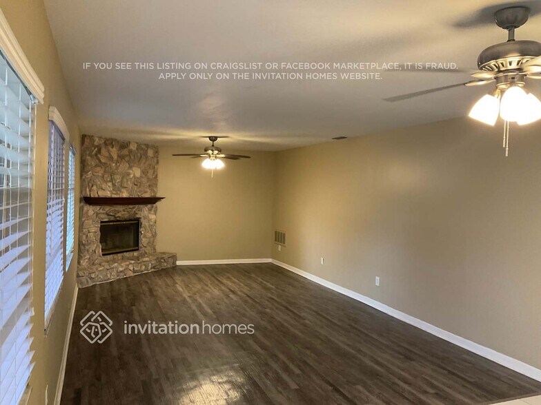 Building Photo - 11006 62nd St N