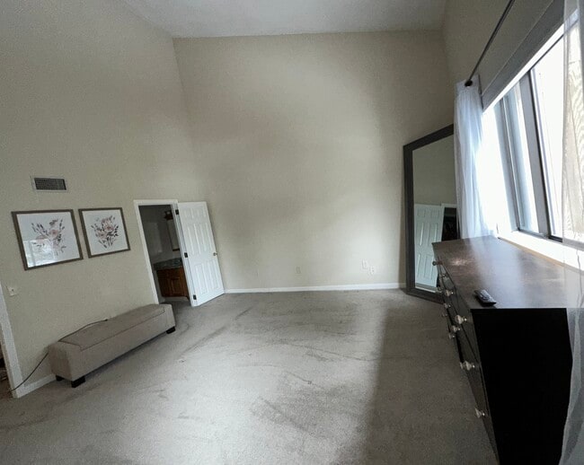 Master1 - 306 Trailside Way