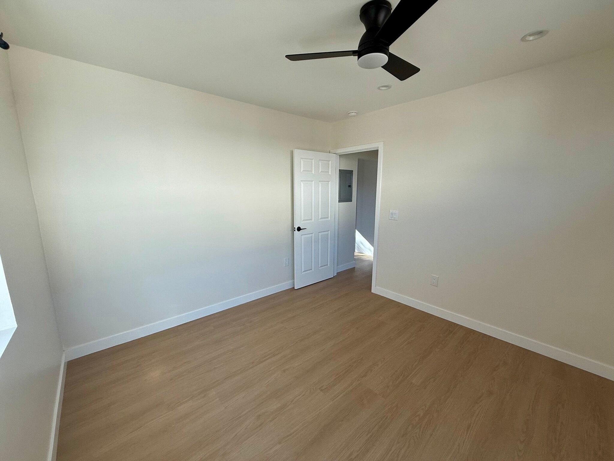 Building Photo - 1044 Martin Luther King Jr Ave