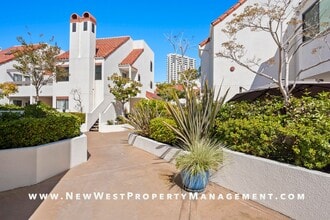 Building Photo - Lovely Marina District 2-bedroom at Park R...