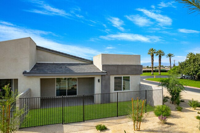 Building Photo - 49211 Garland St