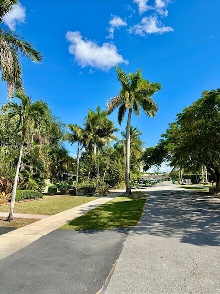 Primary Photo - 9745 SW 161st St