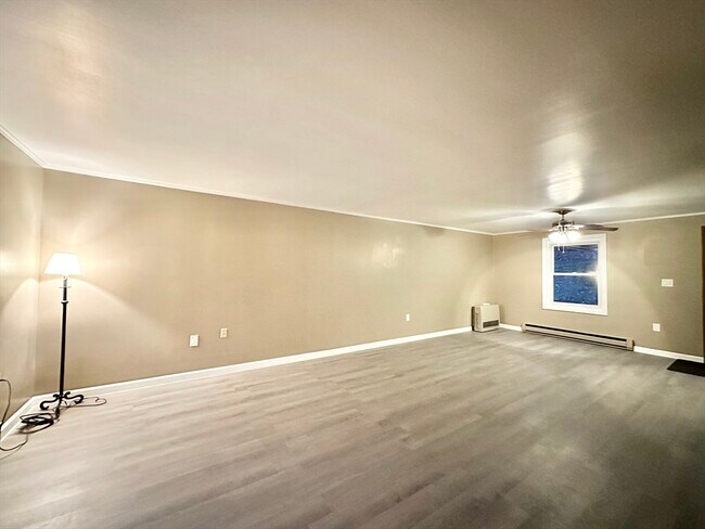 Building Photo - 65-67-67 Summer St