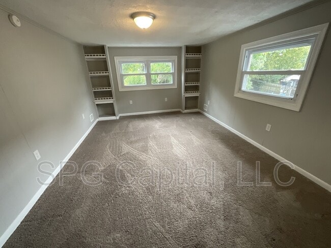 Building Photo - 47 E North St