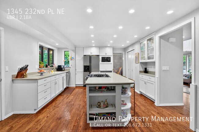 Building Photo - 1345 232nd Pl NE