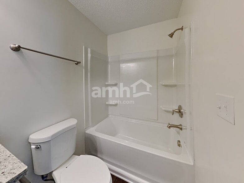 Building Photo - 3112 Teton Dr