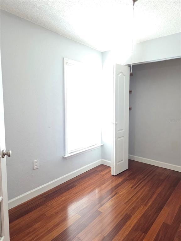 Building Photo - 2035 Dixie Belle Dr