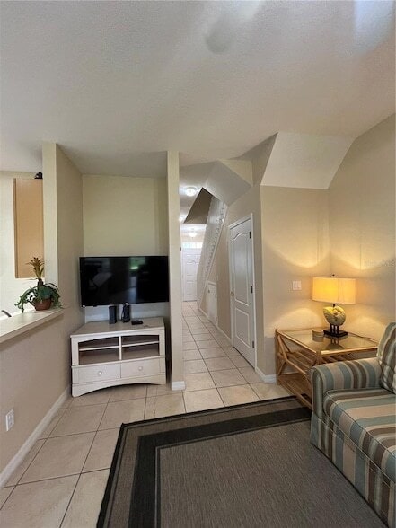 Building Photo - 2459 Caravelle Cir