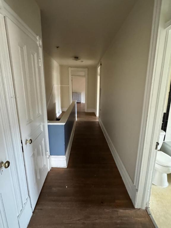 Building Photo - 445 Oley St