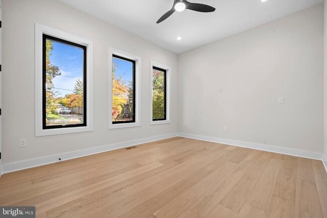 Building Photo - 4246 15th St N