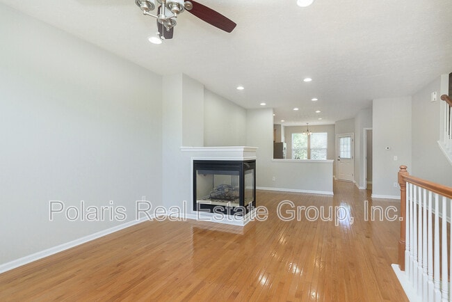 Building Photo - 8333 Clayhurst Dr