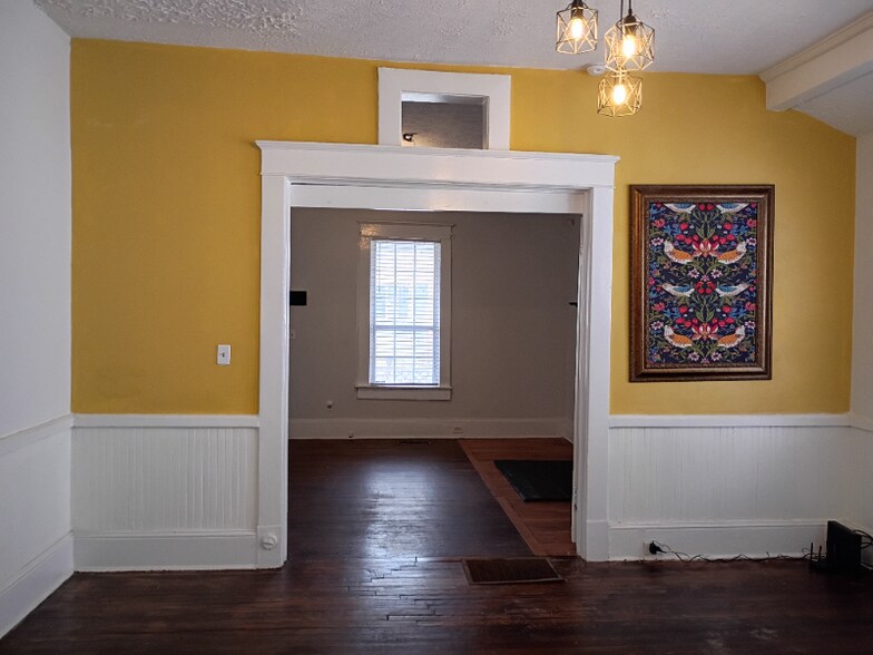 Building Photo - 1081 Arlington Ave SW