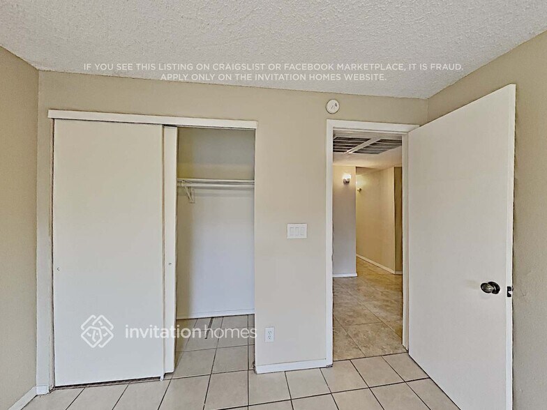 Building Photo - 2713 E Juniper Ave