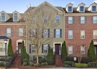 Building Photo - 210 Le Gran Cove NE