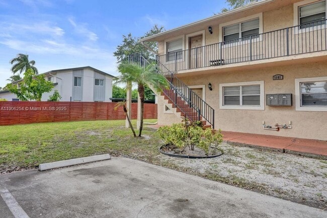 Building Photo - 1101 Prospect Rd