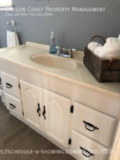 Building Photo - 2bed/2bath home on the river and close to ...