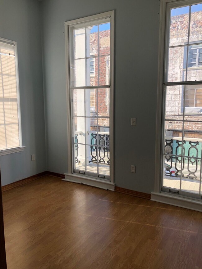 Building Photo - 2100 Oretha Castle Haley Blvd