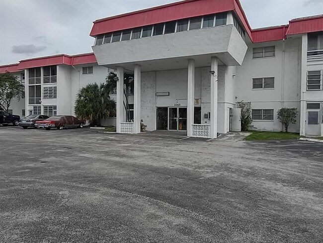 Building Photo - 2060 NW 48th Terrace