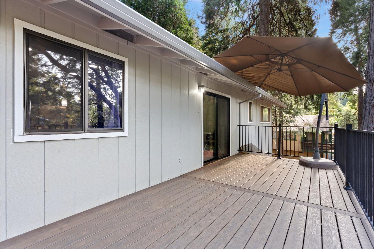 Building Photo - 2752 Douglas Fir Dr