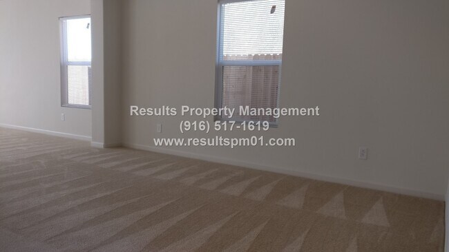 Building Photo - Lovely and Spacious 4 Bedroom Rocklin Home