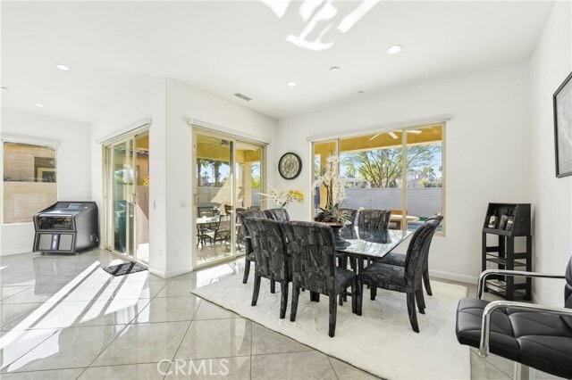 Building Photo - 61 Cabernet