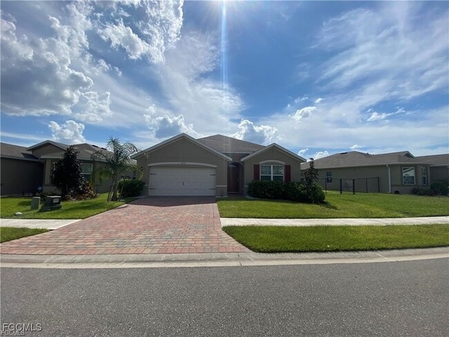 Building Photo - 10531 Canal Brook Ln