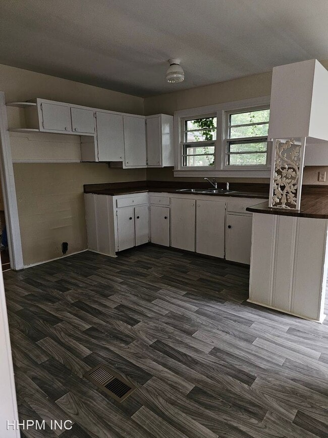 Building Photo - 4 br, 2 bath House - 803 Cypress Mill Rd